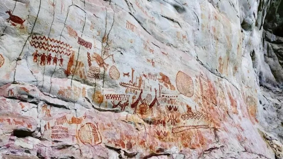 Pinturas rupestres na Amazônia colombiana